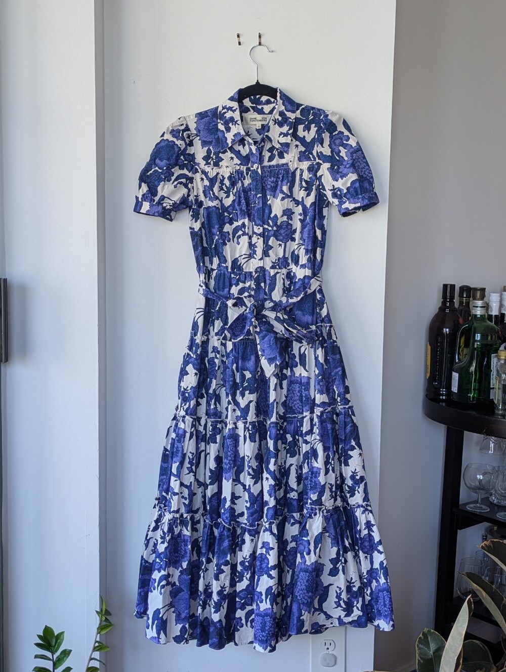Diane von Furstenberg Blue Floral Button-Front Maxi Dress with Tie Waist Size XS
